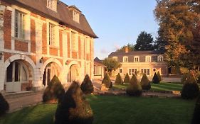 Domaine De L'Orangerie Du Chateau De Motteville Chambres D'Hotes